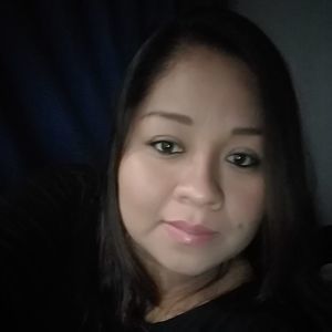 Meet your Posher, Evelyn